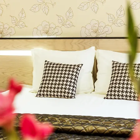 Avenue By Hmg-free Parking-free Wi-fi 3* 소피아